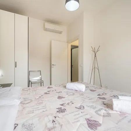 Apartamento Roberto Flat - 10 Minuti Da Fiera Di Verona